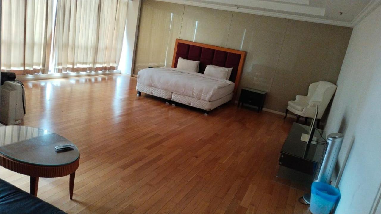 Berjaya Times Square Service Apartment, クアラルンプール エクステリア 写真